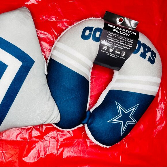 Dallas Cowboys Neck and Throw Pillow NWOT - Picture 2 of 6
